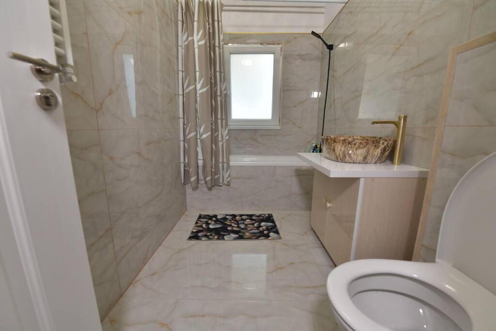 Апартаменти Luxury Studio / Ghencea Бухарест Екстер'єр фото